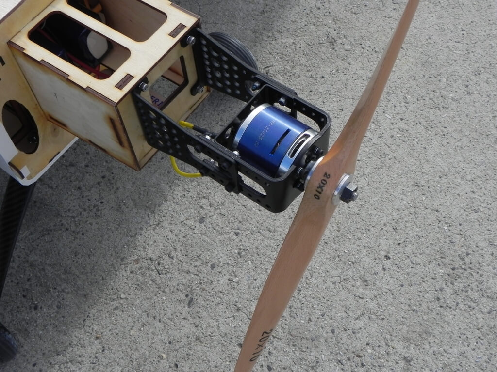 plane-arduino | plane-arduino plane-arduino